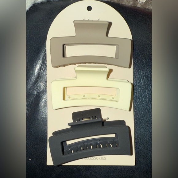 Ettika neutral 3 claw clips - Picture 1 of 3